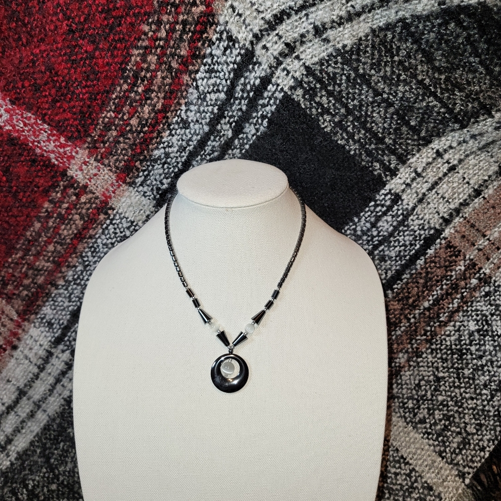 18" hematite necklace With white cat's eye